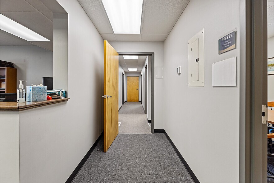 More Photos Of 323 State St, Augusta Office Residential For Sale