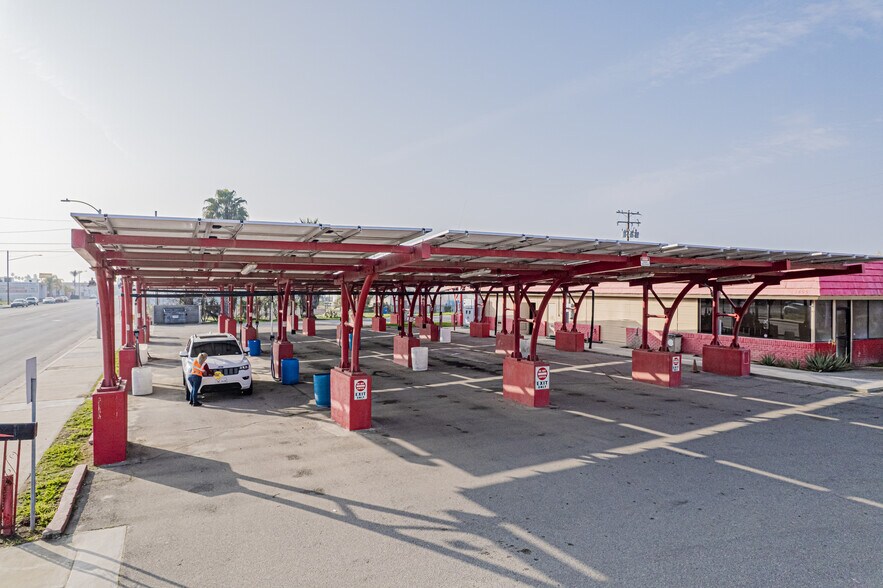 More Photos Of 1407 High St, Delano Carwash For Lease