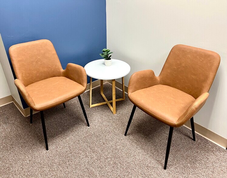 More Photos Of 3675 S Noland Rd, Independence Office Residential For Lease