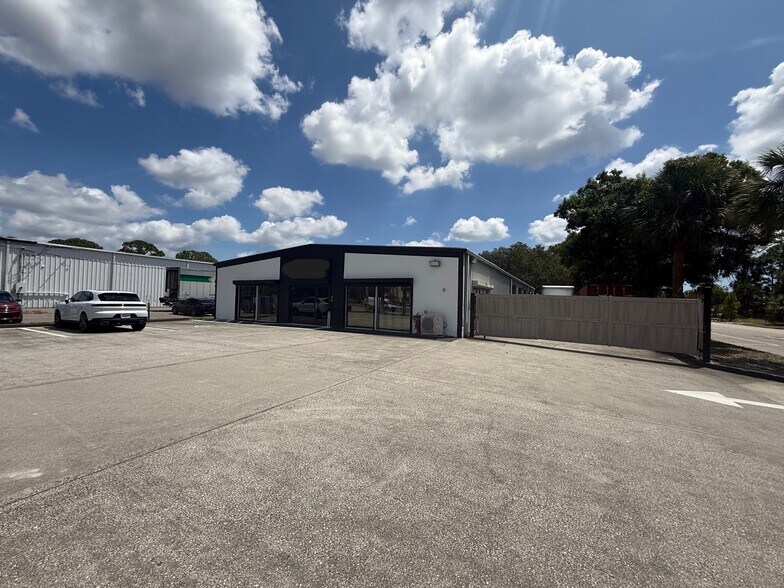 Primary Photo Of 45 S Wickham Rd, Melbourne Warehouse For Lease