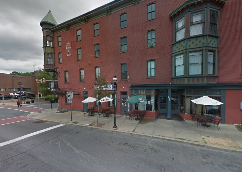 More Photos Of 542 Northampton St, Easton General Retail For Sale