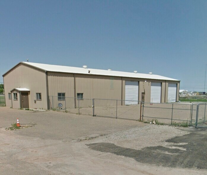 More Photos Of 2608 Milliron Rd, Pampa Industrial For Sale