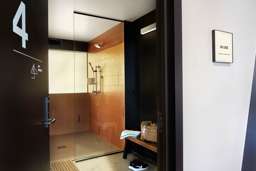 More Photos Of 3455 Ringsby Ct, Denver Unknown For Lease