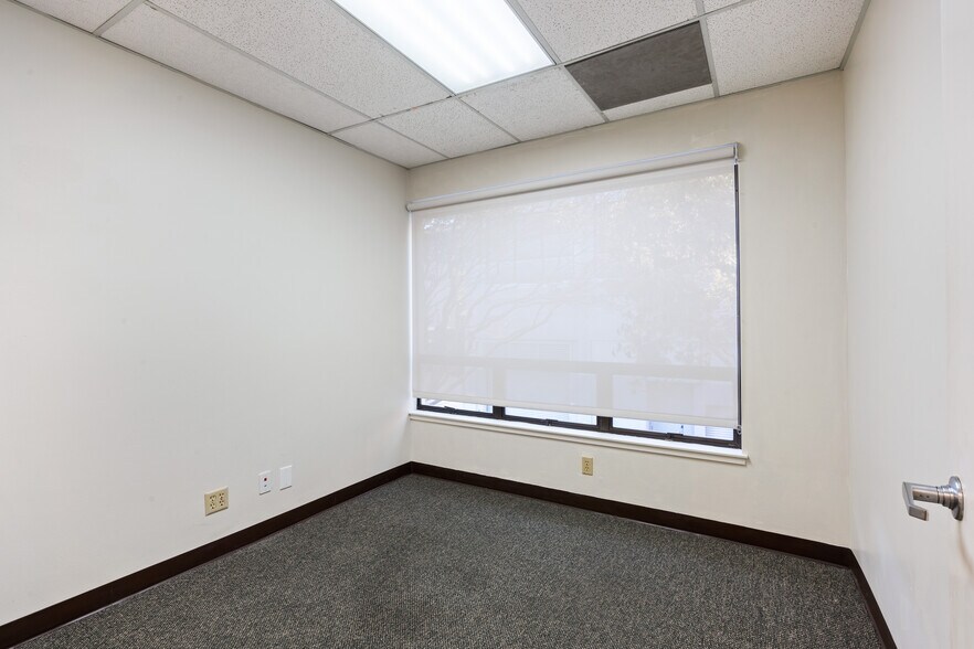 More Photos Of 44 Gough St, San Francisco Office Residential For Lease