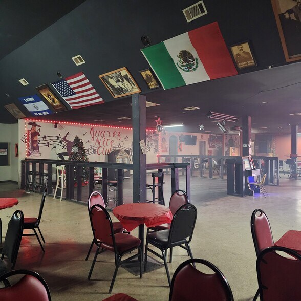 More Photos Of 12774 Market Street Rd, Houston General Retail For Sale
