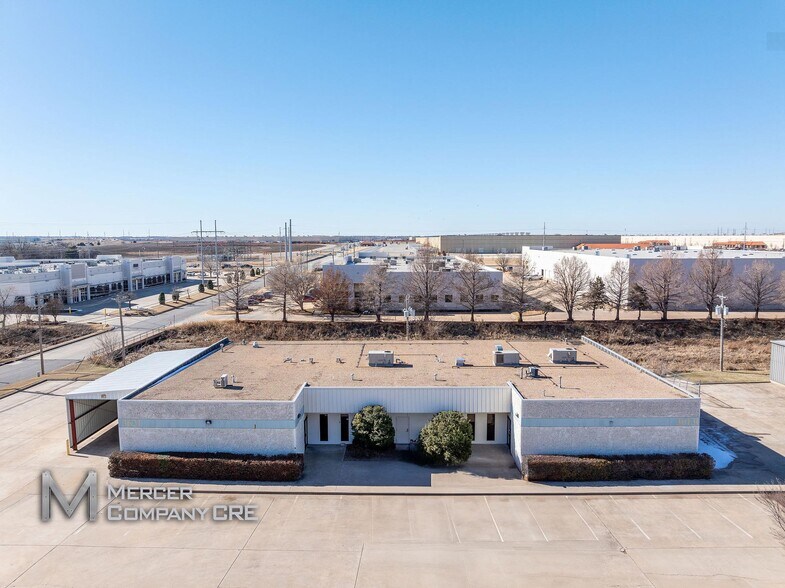 Primary Photo Of 3613-3621 S Moulton Dr, Oklahoma City Service For Lease