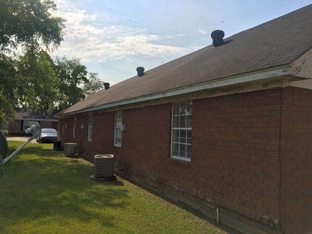 More Photos Of 2807 Evangeline St, Monroe Office For Sale