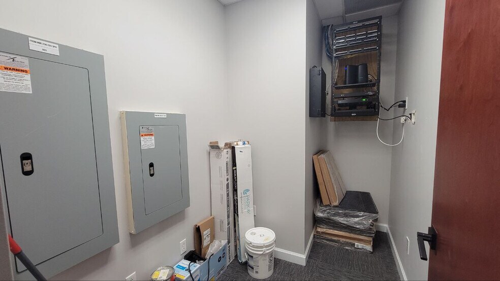 More Photos Of 121-189 S Orange Ave, Orlando Office Residential For Sale