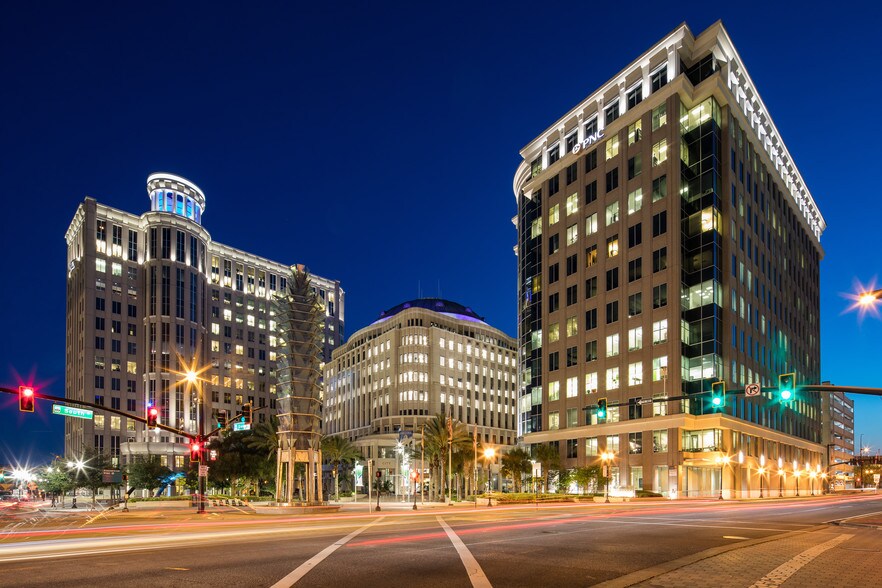 More Photos Of 450 S Orange Ave, Orlando Coworking Space