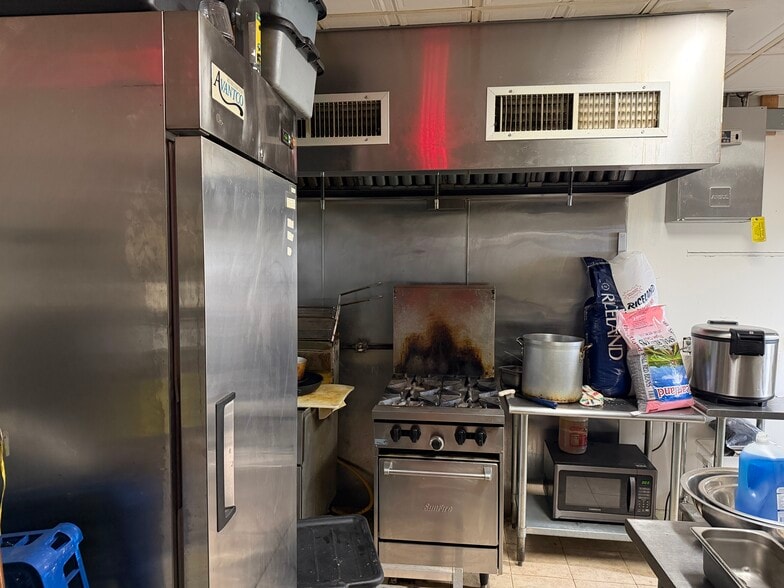 More Photos Of 756-777 S 5th Ave, Mount Vernon Storefront For Lease