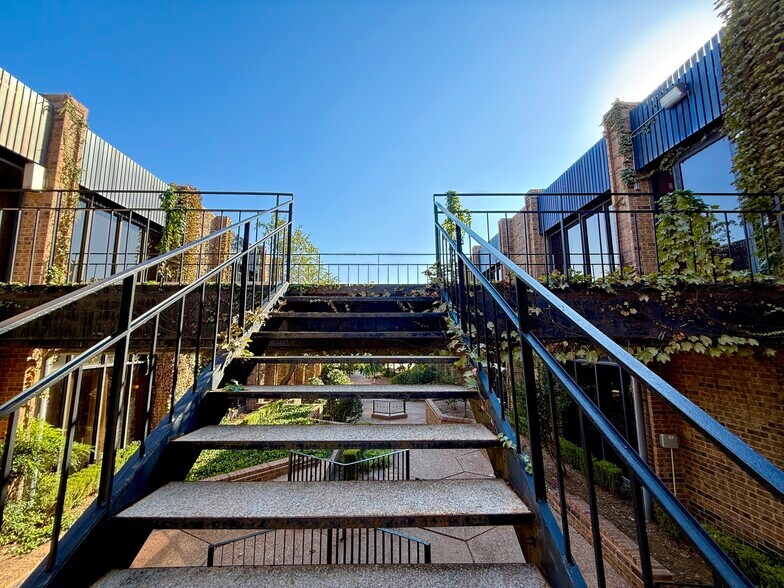 More Photos Of , Oklahoma City Office For Sale