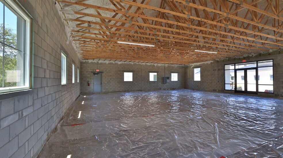 More Photos Of 90 Exchange Loop, Palm Coast Freestanding For Lease