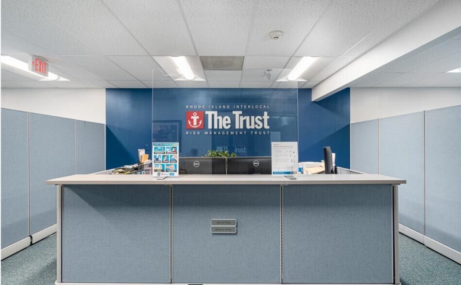 More Photos Of 501 Wampanoag Trl, East Providence Medical For Lease