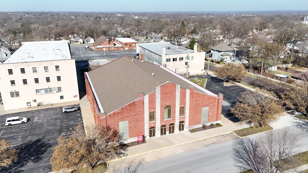 More Photos Of 2157 N Prospect Ave, Springfield Religious Facility For Sale