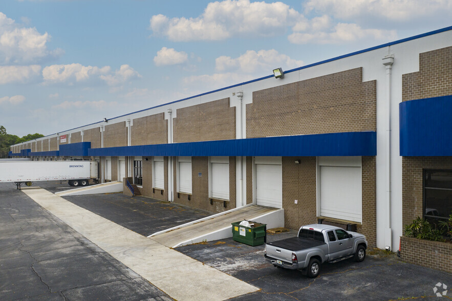 Primary Photo Of 3719 Corporex Park Dr, Tampa Warehouse For Lease