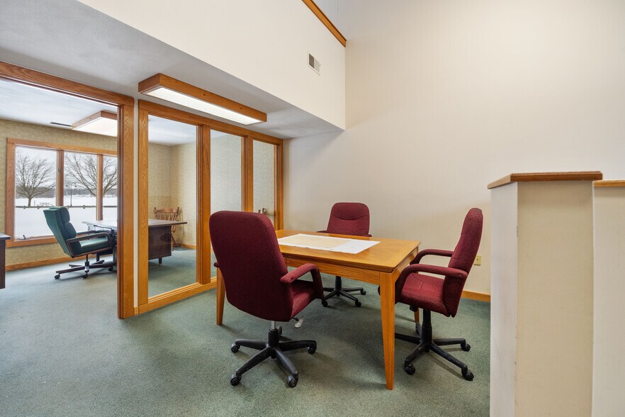 More Photos Of 8 Canton St, Baldwinsville Loft Creative Space For Sale