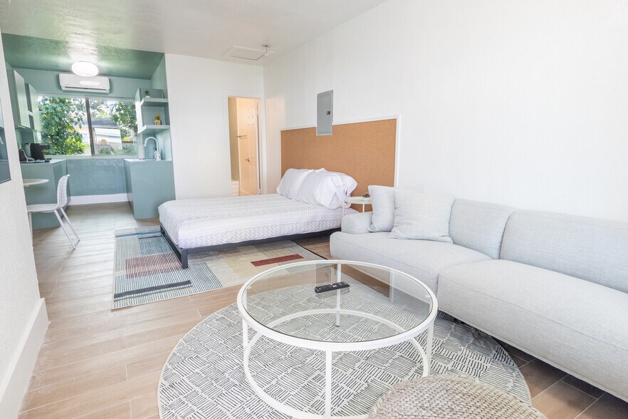 More Photos Of 190-194 NE 90th St, Miami Apartments For Sale