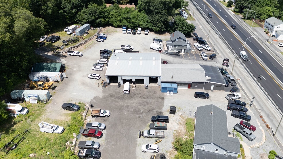More Photos Of 1097 Eddie Dowling Hwy, North Smithfield Service Station For Sale