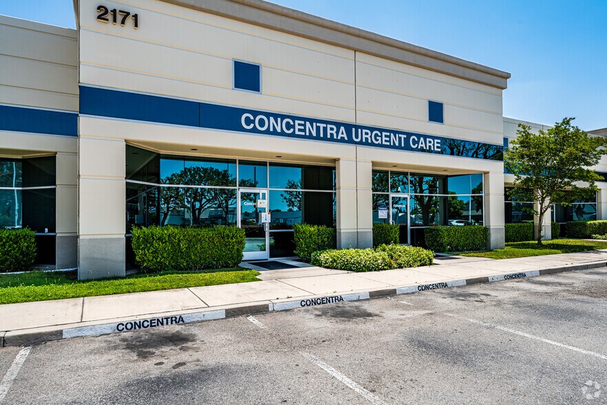 More Photos Of 2131 Grove Ave, Ontario Unknown For Lease