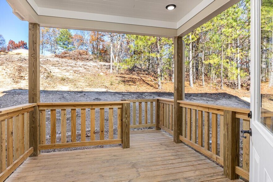 More Photos Of 353-505 Hungry Hollow Rd SE, Cleveland Multifamily For Sale