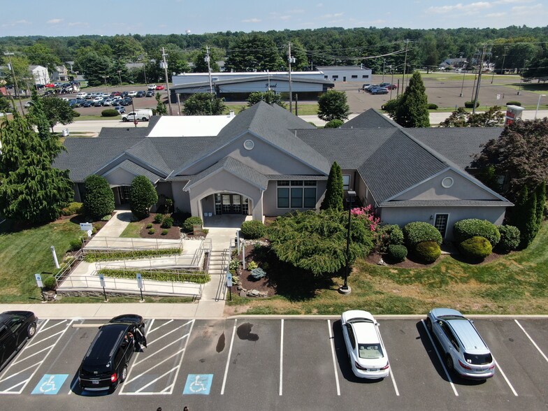 More Photos Of 1970 N Broad St, Lansdale Medical For Lease