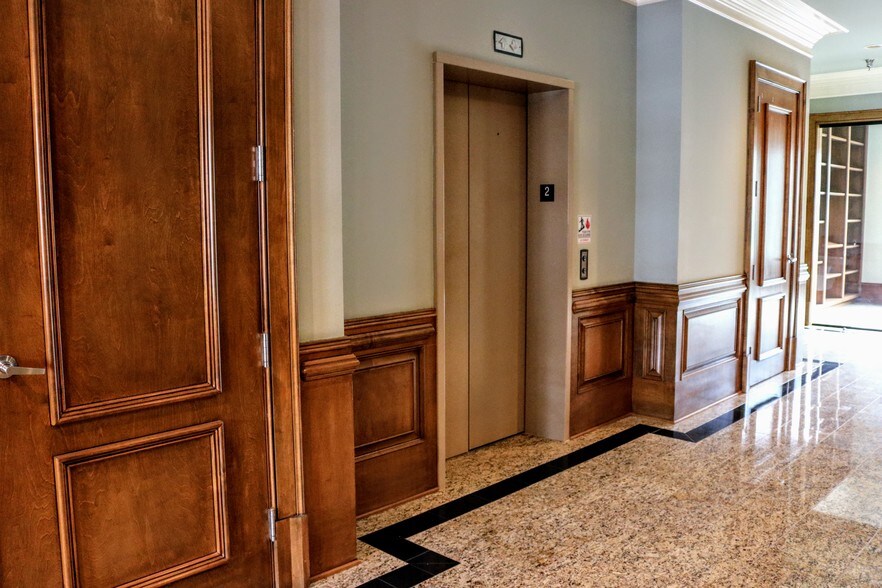 More Photos Of 3662 Cedarcrest Rd, Acworth Medical For Lease