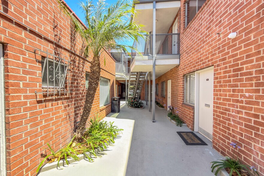 More Photos Of 8701 La Tijera Blvd, Los Angeles Storefront For Sale