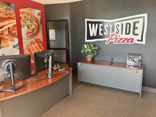 More Photos Of 8505-8517 W Overland Rd, Boise Restaurant For Lease