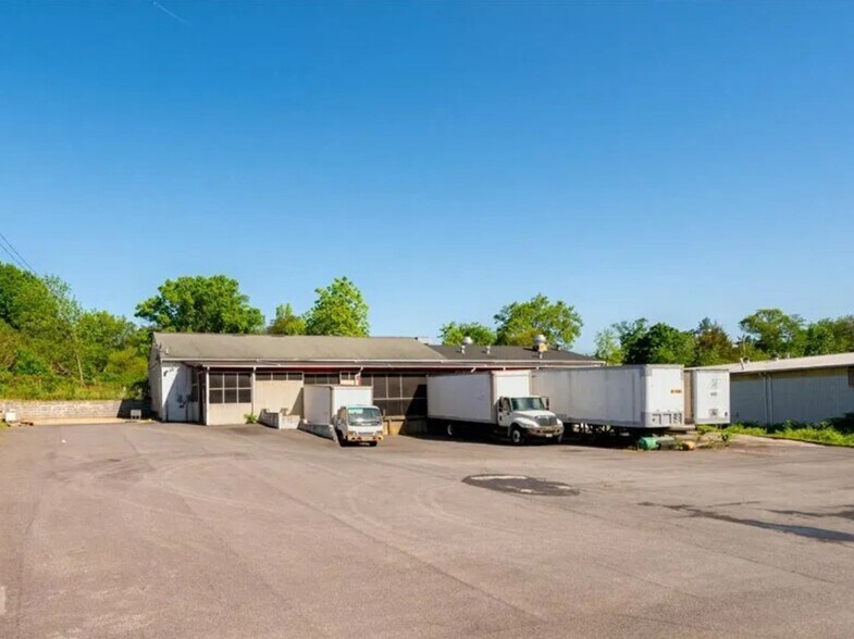 More Photos Of 8060 Washington Blvd, Jessup Warehouse For Lease