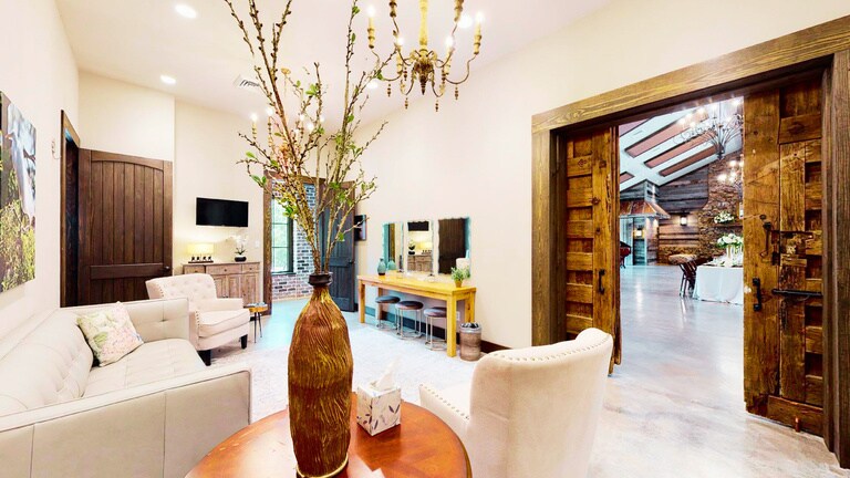 More Photos Of 4223 Cedar Creek Rd, Lancaster Specialty For Sale