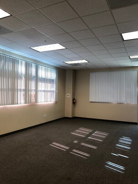 More Photos Of 14798 Pipeline Ave, Chino Hills Medical For Lease