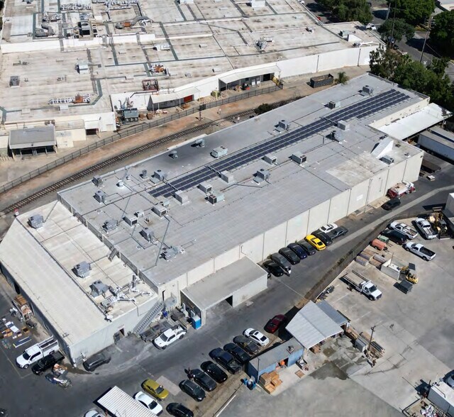 More Photos Of 5867 Jasmine St, Riverside Manufacturing For Sale