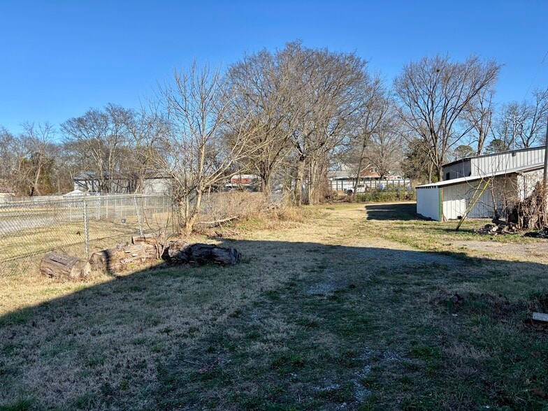 More Photos Of 1029 Woods Ferry Rd, Gallatin Land For Sale