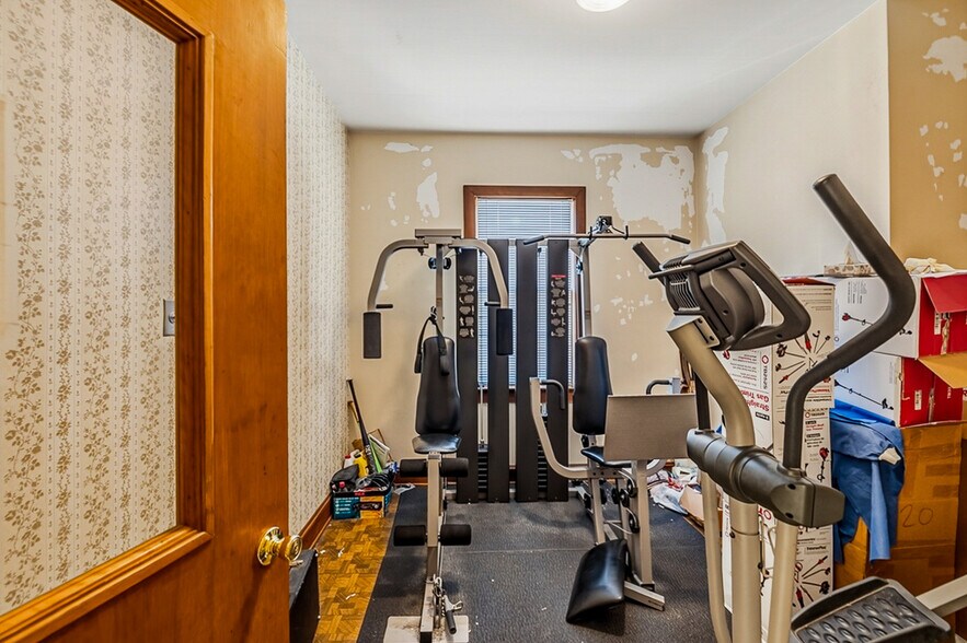 More Photos Of 201 S Weston St, Fountain Inn Medical For Sale