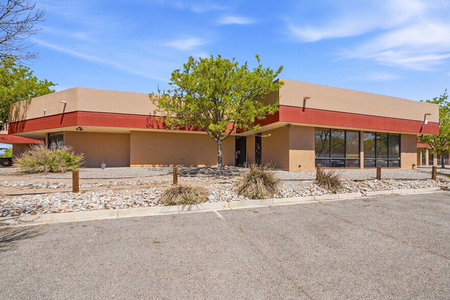 More Photos Of 3121 Amherst NE dr, Albuquerque Office For Sale