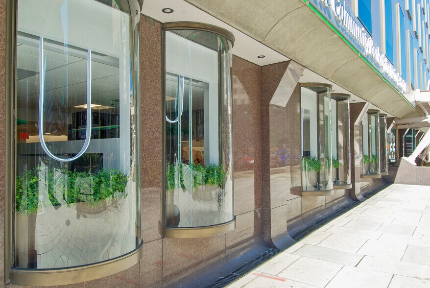 More Photos Of 1100 Connecticut Ave NW, Washington Office For Lease