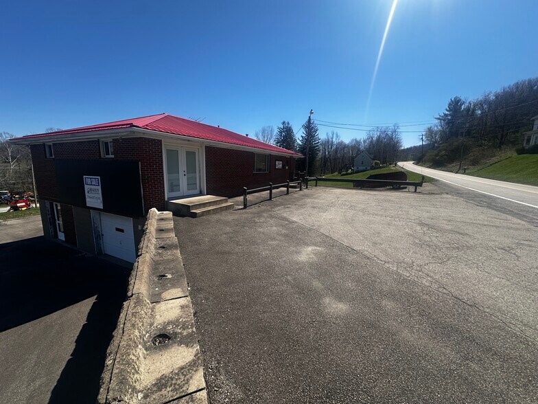 More Photos Of 3138 Mount Morris Rd, Waynesburg Office For Sale
