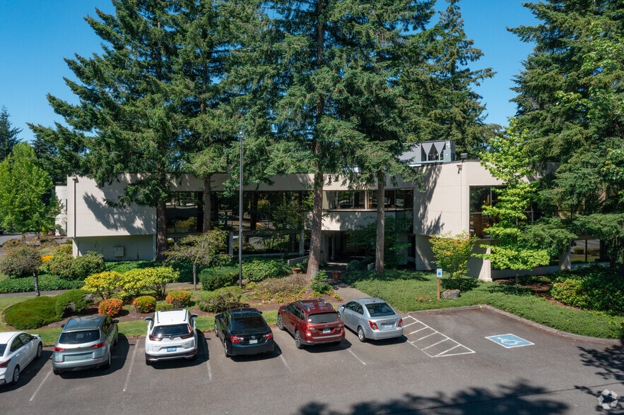 More Photos Of 500 S 336th St, Federal Way Office For Lease