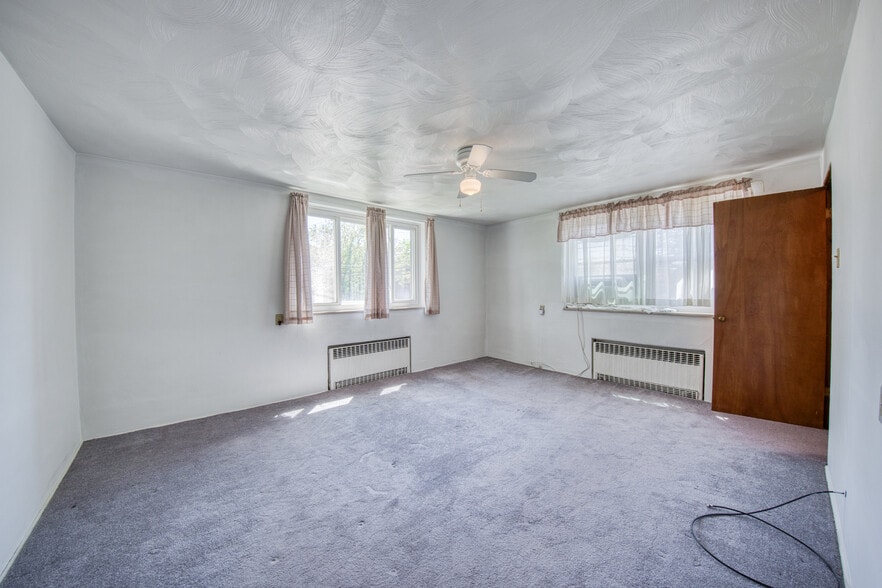 More Photos Of 5614 Verona Rd, Verona Office Residential For Sale