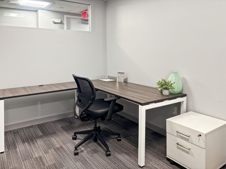 More Photos Of 750 E Main St, Stamford Coworking Space