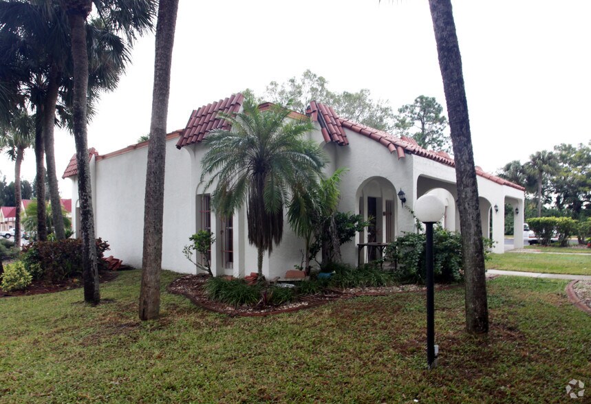 More Photos Of , North Fort Myers Office For Sale