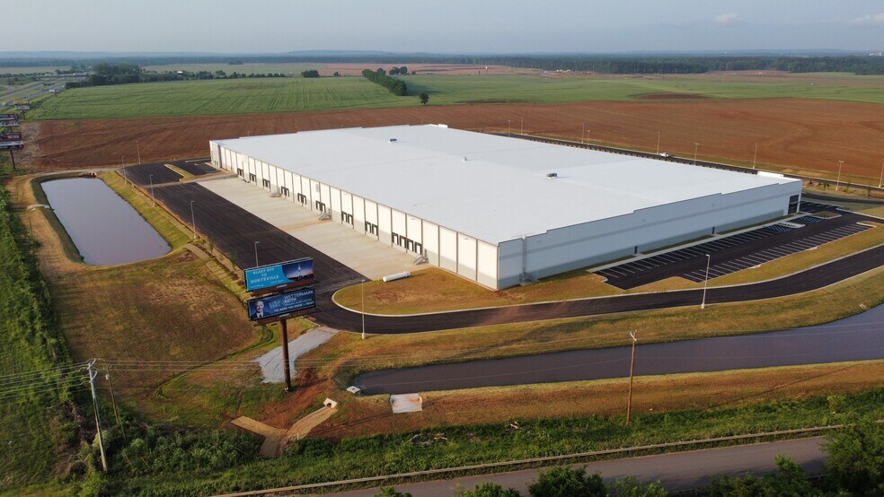 More Photos Of 23366 Bibb Garrett Rd, Tanner Warehouse For Lease