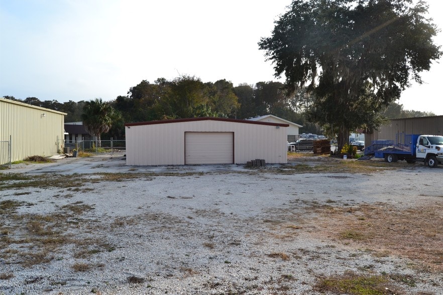 More Photos Of 6603 Industrial Ave, Port Richey Warehouse For Lease