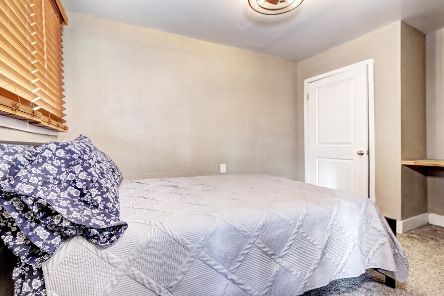More Photos Of 280 S Main St, Brighton Storefront Retail Residential For Sale