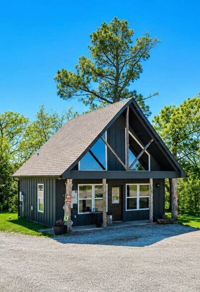 More Photos Of 594 Cedar Mills Road, Gordonville Trailer Camper Park For Sale