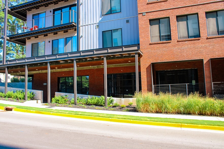 More Photos Of 230 N Finley St, Athens Apartments For Lease