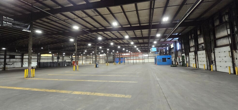 More Photos Of 18513 Euclid Ave, Cleveland Industrial For Sale