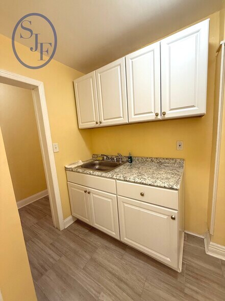 More Photos Of 175 Fenimore St, Brooklyn Flex For Lease