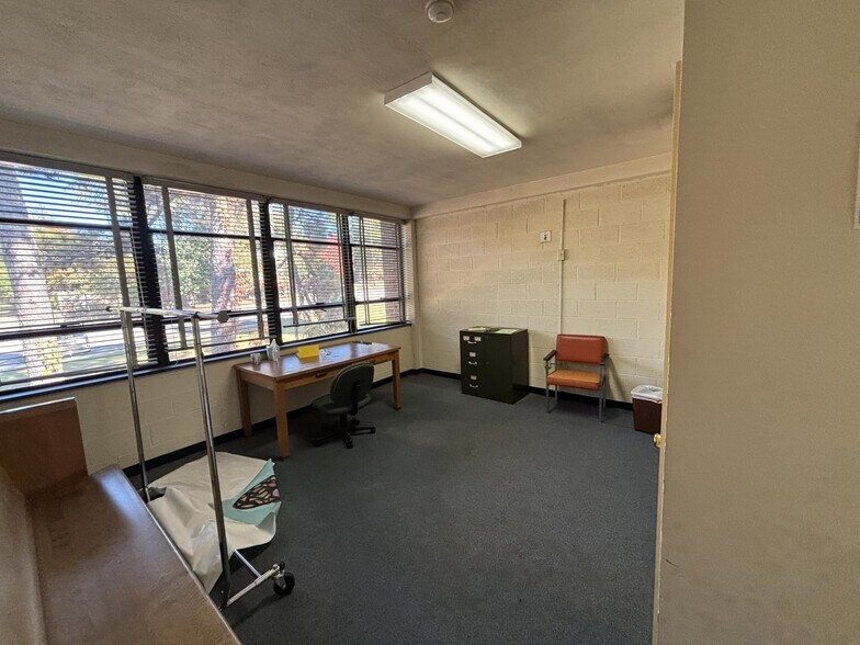 More Photos Of 3200 Lyles St, Columbia Religious Facility For Sale