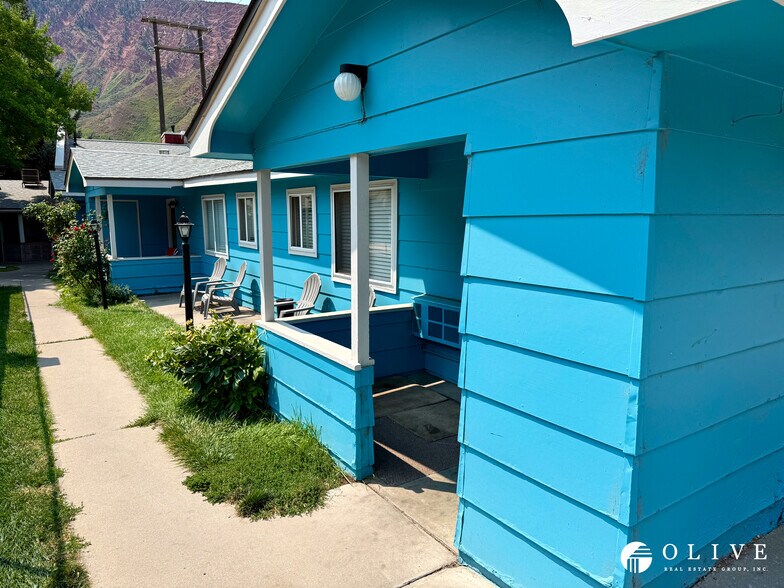 More Photos Of 51637 Highway 6, Glenwood Springs Hotel For Sale